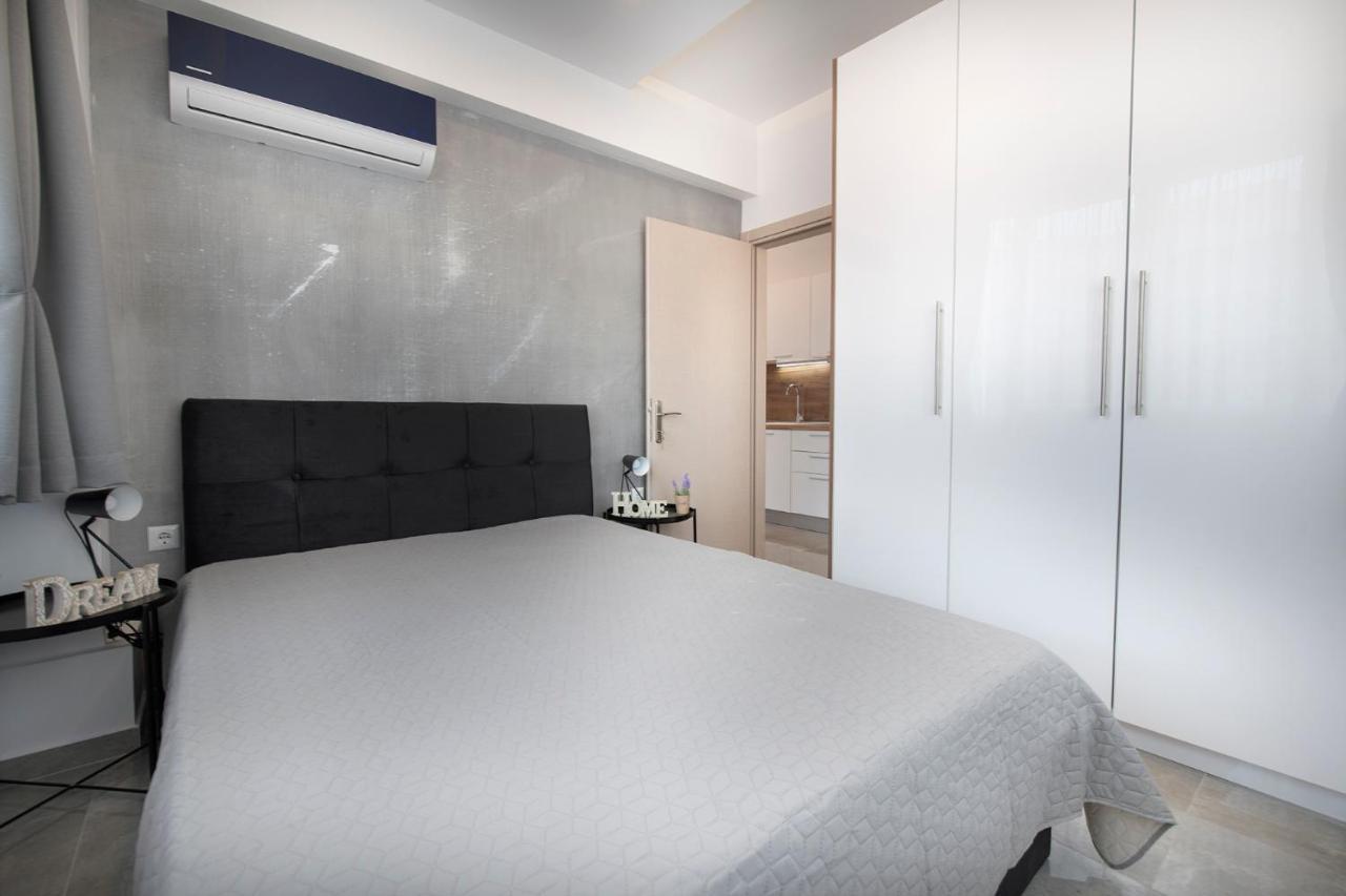 J Villara'S Luxury Suites Thessaloniki Exterior photo